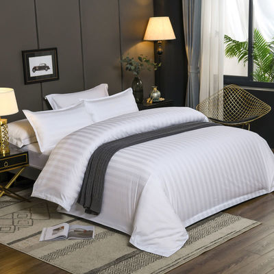 133*60 Densità di tessuto 4pcs Set di biancheria da letto per 2,5m Dimensioni di applicazione Set di copriletto di cotone