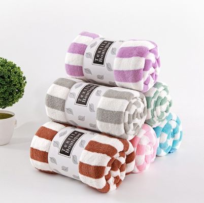 360 gsm colorato a strisce corallo pelliccia faccia asciugamano da bagno 5 pezzi Set con logo personalizzato