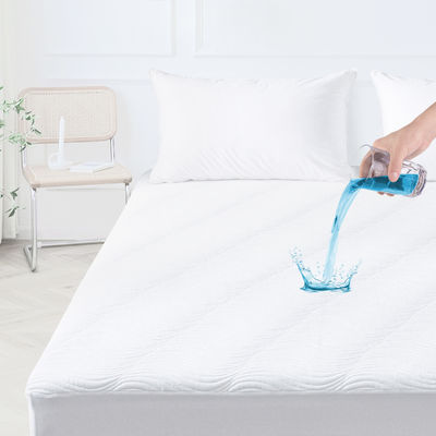 100% tessuto di poliestere bianco Dropshipping impermeabile 3D strato di aria copertura materasso cimici