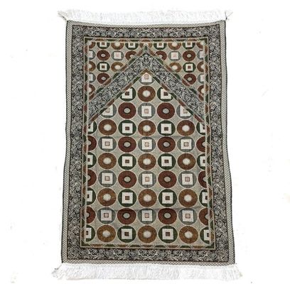 Tecnica di maglieria artigianale 100% di cotone copertura portatile disegni intrecciati per il culto musulmano