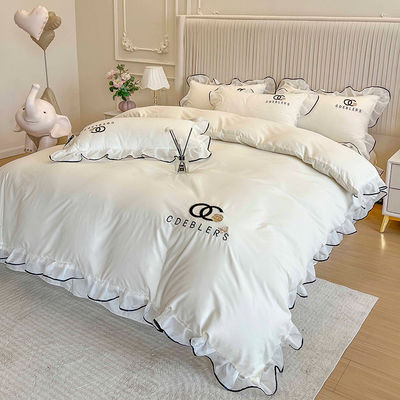4 Pcs Set di biancheria da letto ricamata per King Size Comforter in cotone lavato di lusso seta