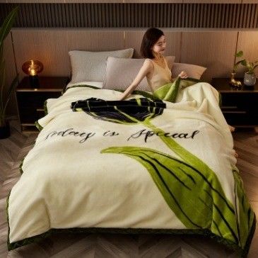 Stagionale tutto-stagione Raschel copertura Letto di lusso Stampato Casa camera da letto Fluffy lancio