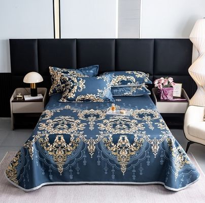 2024 Set di tappetini in seta di ghiaccio con kit di quattro pezzi per biancheria da letto moderna per matrimonio