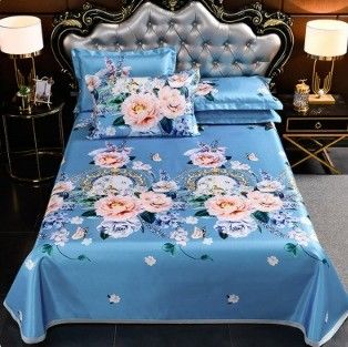 2024 Set di tappetini in seta di ghiaccio con kit di quattro pezzi per biancheria da letto moderna per matrimonio