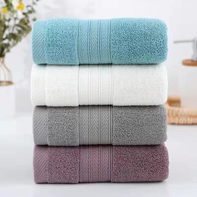 Set di asciugamani per hotel di lusso Logo ricamato su misura 100% cotone bianco Bagno Acciugamani per mani
