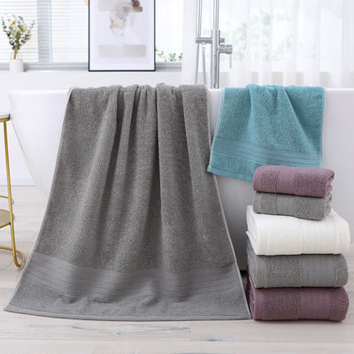 Set di asciugamani per hotel di lusso Logo ricamato su misura 100% cotone bianco Bagno Acciugamani per mani