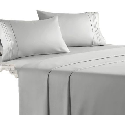 Set di biancheria da letto per hotel a 5 stelle con standard nazionali di resistenza al colore e numero di fili 300tc