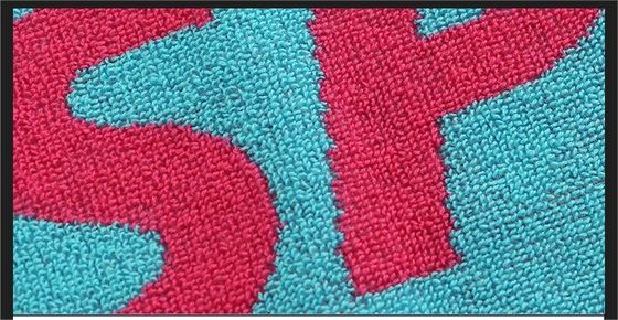 Acciaio a raffreddamento rapido Logo asciugamani sportivi per attività all'aria aperta e design stampato alla moda