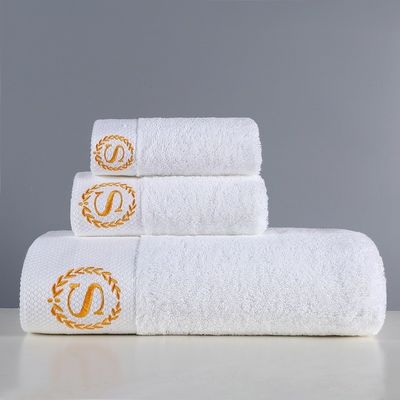 Logo personalizzato Hotel a cinque stelle Casa degli ospiti bianca Accipiccioli in materiale di cotone puro