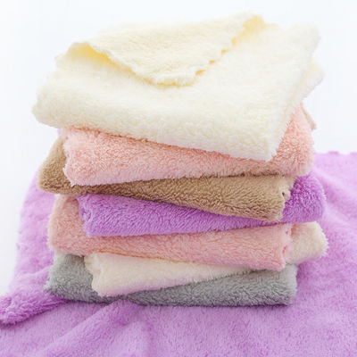 Densità di asciugatura Fleece di corallo asciugamano quadrato piccolo asciugamano 25*25 asciugamano a mano con Dobby Border Pattern