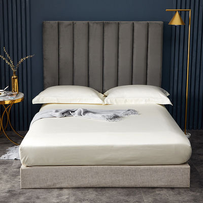 Set di lenzuola da letto in bambù da 4 pezzi per un sonno confortevole