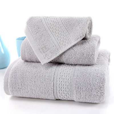 Asservatore per uso domestico di cotone puro Set in tre pezzi con griglia beige e colore solido