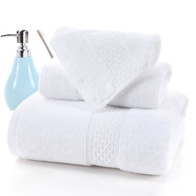 Asservatore per uso domestico di cotone puro Set in tre pezzi con griglia beige e colore solido