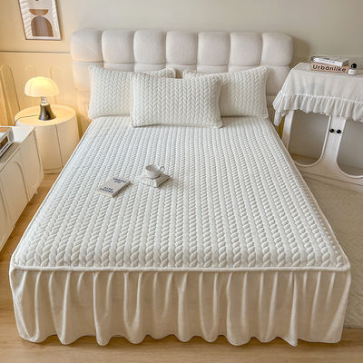 Letto singolo copriletto di velluto di corallo con imbottitura di pizzo Camicia di cotone antistatico