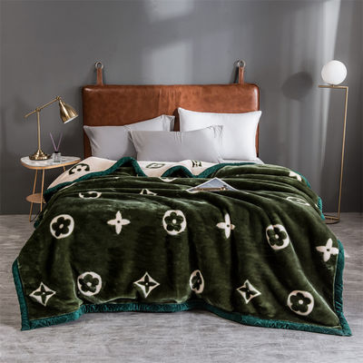 Jacquard tessuto corallo velluto copertura raschel per l'inverno addensato piumaggio copertura letto