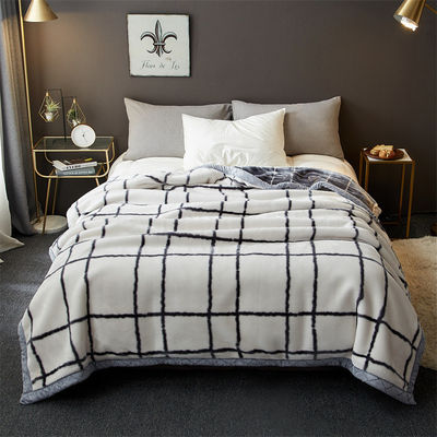 Jacquard tessuto corallo velluto copertura raschel per l'inverno addensato piumaggio copertura letto