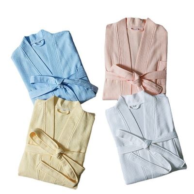 Comodo e assorbente Coral Fleece Bagno Towel Abito per donne Dimensioni per adulti