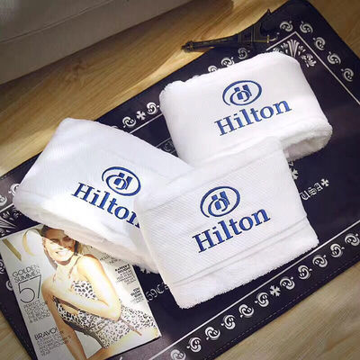 Stoffa di cotone 100% di colore massello Logo personalizzato Bagno asciugamano set per hotel di lusso bagno