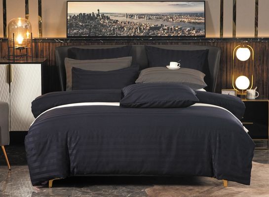Set multifunzionale di biancheria da letto a strisce in satinato al 100% in poliestere per la casa o l'hotel