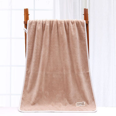 Bra di velluto di corallo scuro 80*150 cm, dimensione rettangolare con assorbimento dell'acqua e asciugatura rapida