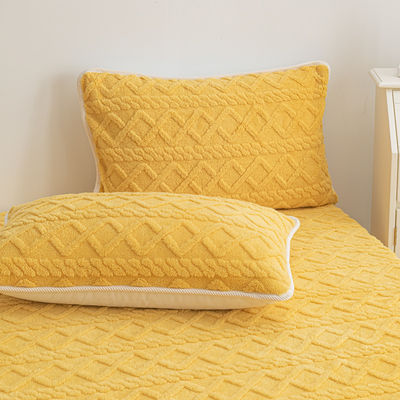 Copertura antiscivolo per il materasso per il caldo invernale 133x72 Densità di tessuto Set di lenzuola montate