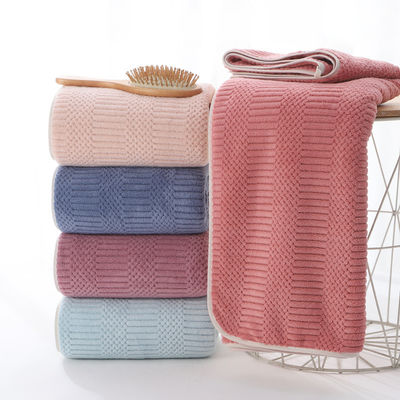 Asciugamano da bagno in microfibra sostenibile per la casa 70*140cm Asciugamano da spiaggia secco veloce Colore solido