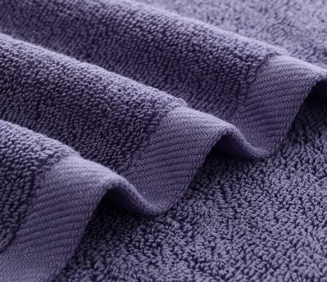 Asciugamani Jacquard a righe di lusso realizzati in cotone al 100% per prestazioni morbide e assorbenti