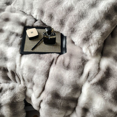 Luxury and Warm with Sustainable Milk Velvet Mink Rabbit Fur Bedding Set