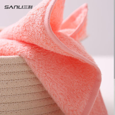 Set di asciugamani in cotone 100% lussuoso e altamente assorbente per tutte le età di Sanli Towel