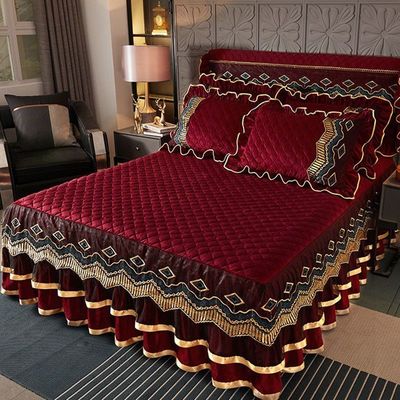 Giubbotto da letto in poliestere personalizzato Copertura da letto a prova di polvere in tre pezzi per la casa 40 Tissu Count