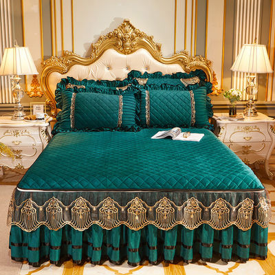 Dimensioni personalizzate Set di coperte invernali con biancheria da letto ricamata di lusso Set in 3 pezzi
