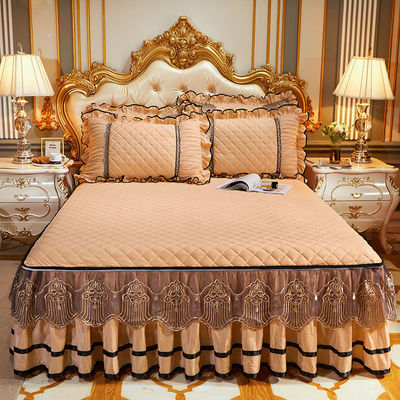 Dimensioni personalizzate Set di coperte invernali con biancheria da letto ricamata di lusso Set in 3 pezzi