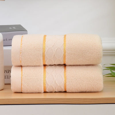 Morbido e confortevole asciugamano in cotone 100% 110g per un'esperienza di bagno di lusso