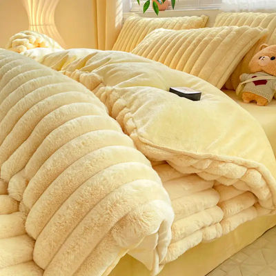 Polyester riempimento di coniglio caldo pelliccia finta pelliccia pelosa piumaggio caldo copertura copriletto set per 2.0m letto