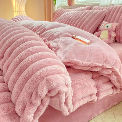 Polyester riempimento di coniglio caldo pelliccia finta pelliccia pelosa piumaggio caldo copertura copriletto set per 2.0m letto