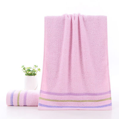 Confortevoli asciugamani da albergo di cotone pettinato con modello d'acqua per asciugamani morbidi ed ecologici