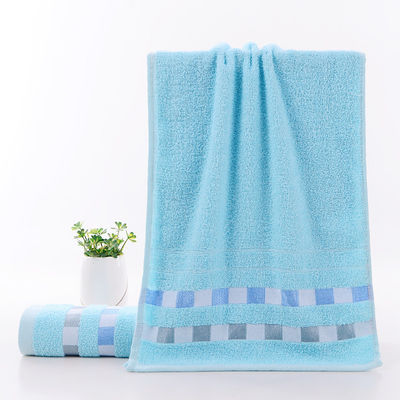 Confortevoli asciugamani da albergo di cotone pettinato con modello d'acqua per asciugamani morbidi ed ecologici