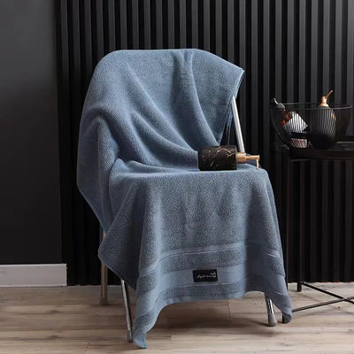 Set di asciugamani per hotel di lusso in cotone puro con disegno a strisce spesse e Jacquard