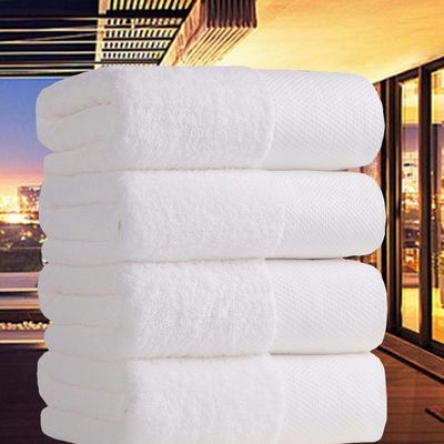 Asciugamano da bagno ad alto assorbimento adatto a tutte le età e alle esigenze del bagno 70*140cm