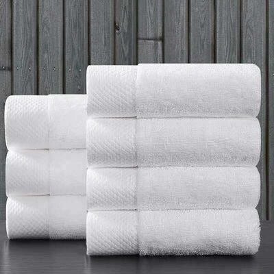 Asciugamano da bagno ad alto assorbimento adatto a tutte le età e alle esigenze del bagno 70*140cm