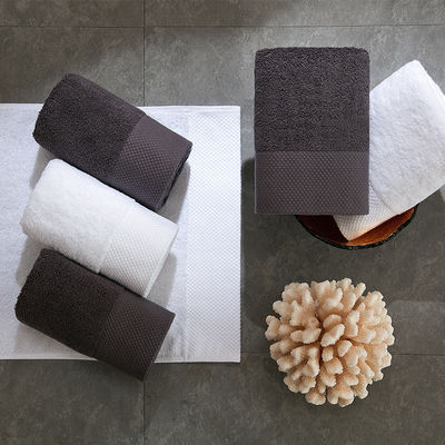 Logo personalizzato Luxury 5 Star Hotel Bianco 100% di cotone Dobby Face Hand Bath Towels Set
