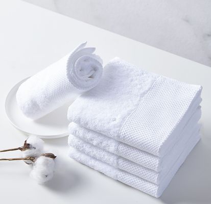 Hotel bianco personalizzato esclusivamente per asciugamani spessi assorbiti al 100% di cotone