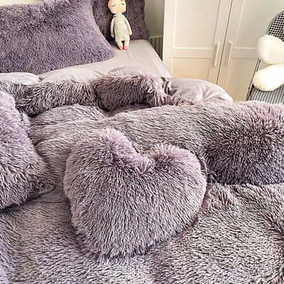 Stile Principessa Grigio Viola Shaggy Mink Caldo velluto Cristallo Copertura di copriletto Set per l'inverno