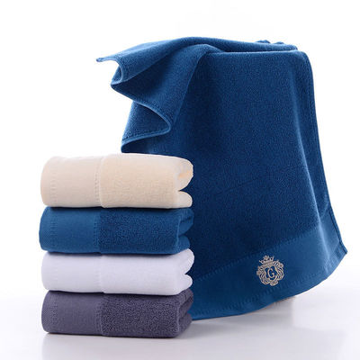 Logo personalizzato ricamo asciugamani di cotone bianco asciugamani di cotone puro assorbenti morbidi per hotel