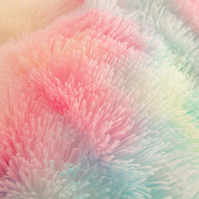 Set di biancheria da letto di pelliccia finta di colore arcobaleno per la casa moderna e la decorazione