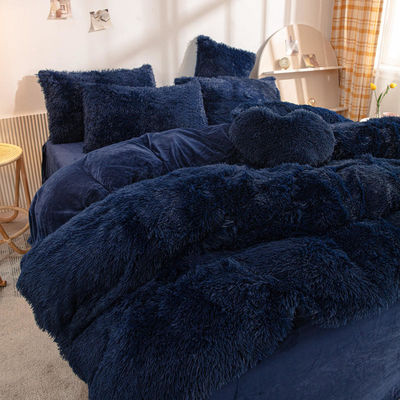 Set di biancheria da letto di pelliccia finta di colore arcobaleno per la casa moderna e la decorazione