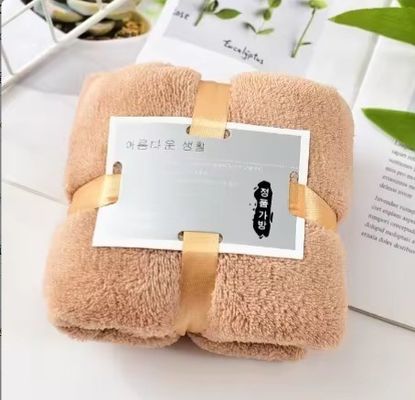 35*75cm Logo personalizzato Logo colore puro asciugamano da bagno Fleece di corallo spessa Assorbente morbido