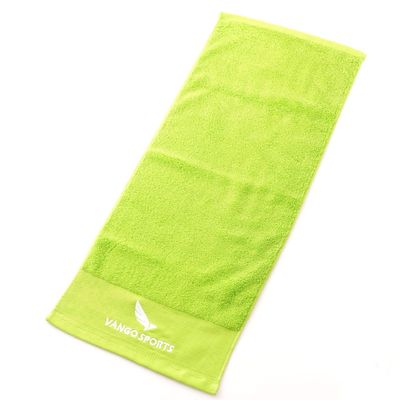Acqua assorbita in modo efficiente e non lascia lentiggini