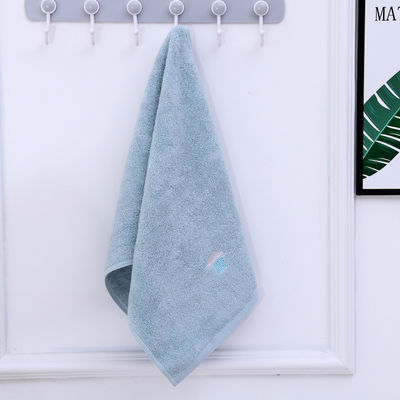 Taglia personalizzata per tutte le età Embroidery Logo asciugamano di cotone per uomini donne asciugamani soffici spessiti COLORE SOLIDO