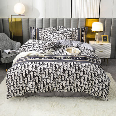Regalo di Natale Luxury Super Soft 100% Poliestere 4 pezzi Set Lettiera Modello Geometrico